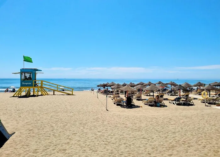 Pyr Beach And Pool Studio I